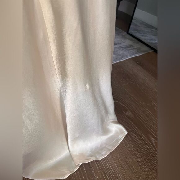 Shona Joy Cream Maxi Dress - Picture 16 of 16